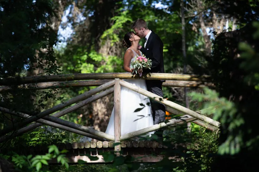 Hochzeitspaar beim Paarshooting